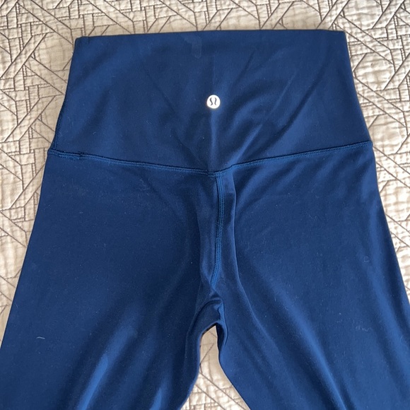 LIKE NEW Lululemon Align High-Rise Crop Leggings 23” - True Navy - Picture 5 of 8